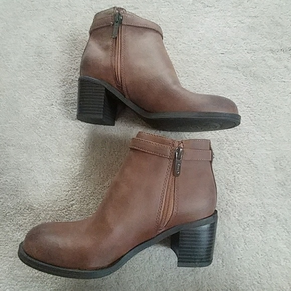 Circus by Sam Edelman Jolie Fringe Boots NWOB - Picture 2 of 5